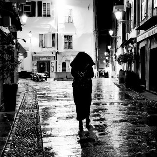 Bordighera, al via la mostra "Bianco e nero" di Salvatore (Sal) Russo