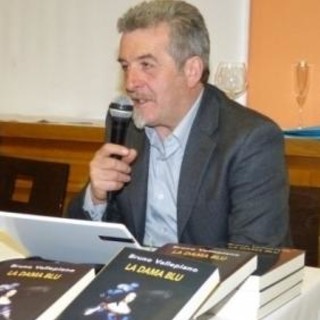 Tra Piemonte e Liguria, continua il tour di Bruno Vallepiano. Venerdì pomeriggio al Museo Civico di Sanremo Tra Piemonte e Liguria, continua il tour di Bruno Vallepiano. Venerdì pomeriggio al Museo Civico di Sanremo