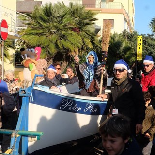 Arma di Taggia: annullata 'La Befana vien dal Mare', 60 panettoni e 30 kg di caramelle donati ad anziani e bambini