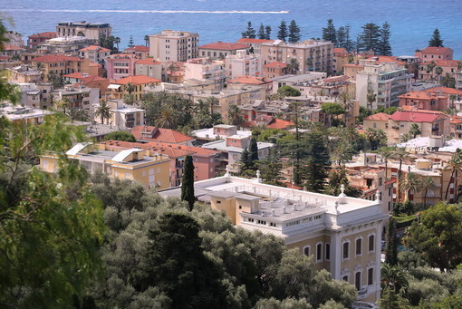 Bordighera: la città delle palme è stata insignita del titolo di 'Città che legge' per il biennio 20-21
