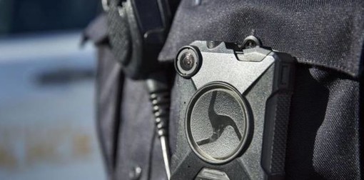 Sicurezza a Imperia, arrivano le body cam per la polizia municipale: riprenderanno quello che avviene durante le ore di servizio