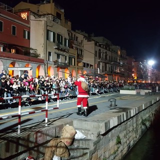Imperia: dopo due anni di stop a causa del Covid torna sabato prossimo 'Babbo Natale vien dal mare' Imperia: dopo due anni di stop a causa del Covid torna sabato prossimo 'Babbo Natale vien dal mare'