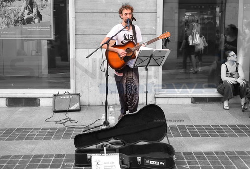 Sanremo: ok al regolamento per l'arte di strada. Biancheri “Ben vengano gli artisti, ma servivano delle regole” Sanremo: ok al regolamento per l'arte di strada. Biancheri “Ben vengano gli artisti, ma servivano delle regole”