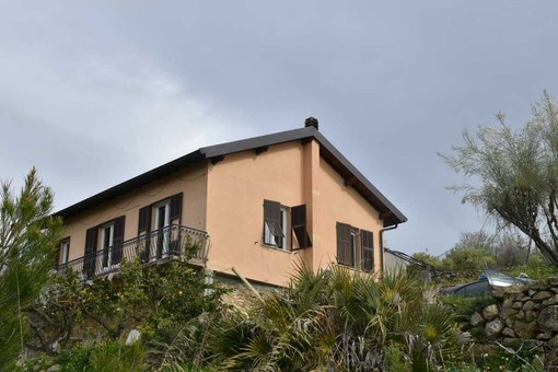 Bimba morta a Bordighera, mercoledì gli interrogatori di Iannuzzi e Aiello. I due indagati compariranno davanti agli inquirenti Bimba morta a Bordighera, mercoledì gli interrogatori di Iannuzzi e Aiello. I due indagati compariranno davanti agli inquirenti