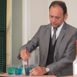 Aperte le iscrizioni del Cescot Confesercenti al terzo corso di somministrazione alimenti e bevande Aperte le iscrizioni del Cescot Confesercenti al terzo corso di somministrazione alimenti e bevande