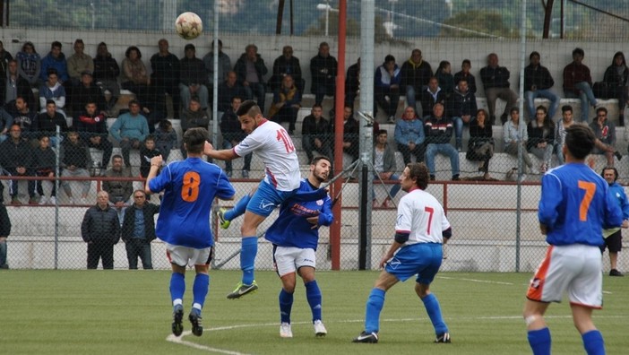 Prima Categoria/A: Bordighera Sant’Ampelio a Celle Ligure per risorgere. L’analisi di mister Luccisano: “Ho un gruppo fantastico!”