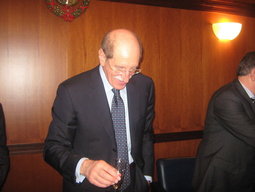 Luigi Sappa "Migliorare il trasporto pubblico attingendo al sistema dei parcometri" Luigi Sappa "Migliorare il trasporto pubblico attingendo al sistema dei parcometri"