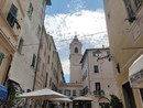 Bordighera: centro storico non pulito come dovrebbe, l'Amministrazione chiede conto alla ditta Teknoservice