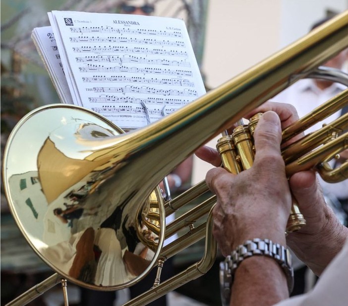 Musica a Vallebona, concerto della banda comunale in chiesa (Foto) Musica a Vallebona, concerto della banda comunale in chiesa (Foto)