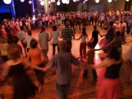 Airole: domani, festa occitana con lo spettacolo di Balfolk e il concerto dei Controcanto