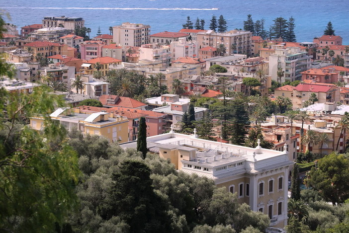 Confcommercio e Confesercenti con il comune di Bordighera per invitare al rispetto delle norme anti-Covid