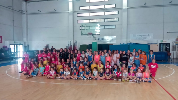 Pallacanestro: soddisfazione in casa Blue Ponente nell'ultima settimana di gare