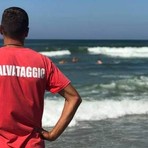 Al via in provincia di Imperia il 33° Corso per Assistenti Bagnanti Mare con la Federazione Italiana Salvamento Acquatico Al via in provincia di Imperia il 33° Corso per Assistenti Bagnanti Mare con la Federazione Italiana Salvamento Acquatico