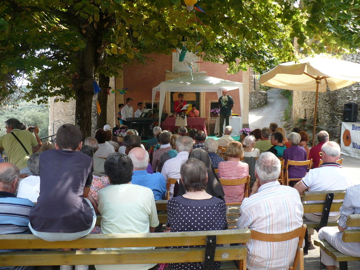 Bellissimi: al via la cerimonia di premiazione del concorso di poesia dialettale "Bellissimi Versi 2016"