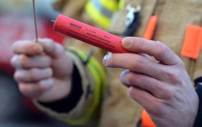 Botti o non botti per Capodanno? A pochi giorni da San Silvestro ecco cosa faranno i Sindaci della nostra provincia Botti o non botti per Capodanno? A pochi giorni da San Silvestro ecco cosa faranno i Sindaci della nostra provincia