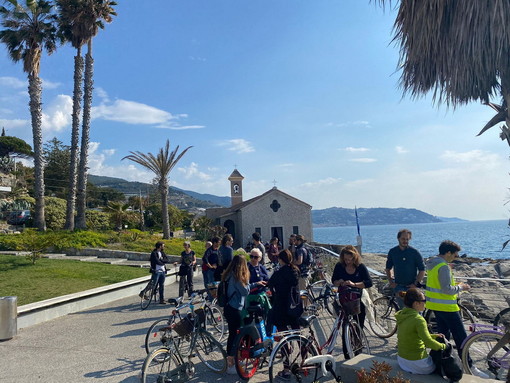 Ottimo successo per ‘Bike your planet’, pedalata eco solidale collegata all'Earth Day 2022. Le foto