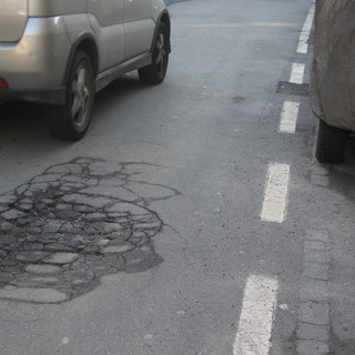 Sanremo: buche negli asfalti in città, la lettera di un 'sanremese a Milano'