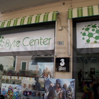 Prova gratuitamente i videogames prima di comprarli per Natale. Da Byte Center super sconti anche su console, telefonia e informatica Prova gratuitamente i videogames prima di comprarli per Natale. Da Byte Center super sconti anche su console, telefonia e informatica