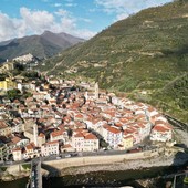 Badalucco, proroga fino al 2026 per gli stalli del parcheggio di Piazza Marconi: il Comune valuta una nuova gestione aperta a tutti