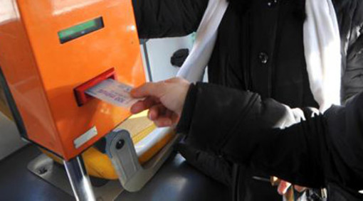 Obliteratrice autobus della Riviera Trasporti non funzionante, la segnalazione di un utente Obliteratrice autobus della Riviera Trasporti non funzionante, la segnalazione di un utente