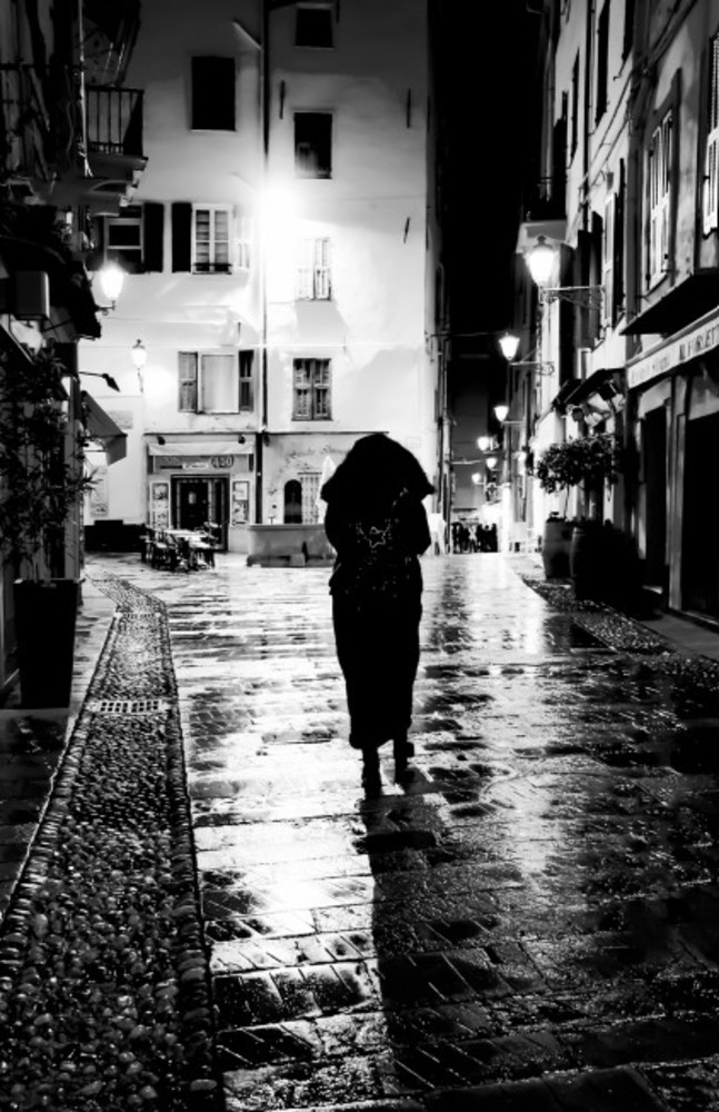Bordighera, al via la mostra "Bianco e nero" di Salvatore (Sal) Russo