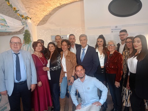 Bordighera Viva si presenta: "Basta politica fatta di passerelle, la città ha bisogno di scelte" (Foto)