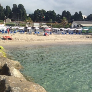 Sanremo: la sera di Ferragosto ai Bagni Tartaruga un ricco menù a base di pesce Sanremo: la sera di Ferragosto ai Bagni Tartaruga un ricco menù a base di pesce