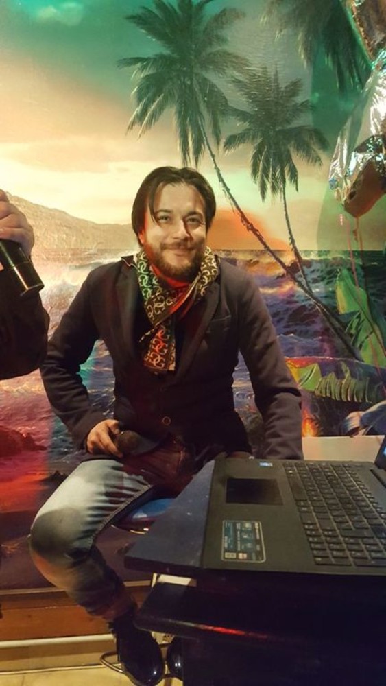 Al Bahama Star un fine settimana speciale con Karaoke autogestito e grigliata di carne