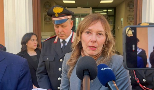Bimba morta a Bordighera, attesa per la proroga degli accertamenti: “Le lesioni riscontrate erano di epoche diverse”