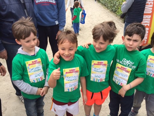 Sanremo: il piccolo atleta Mattia Rodigari vince la Baby Maratona 2016. Il video della premiazione Sanremo: il piccolo atleta Mattia Rodigari vince la Baby Maratona 2016. Il video della premiazione