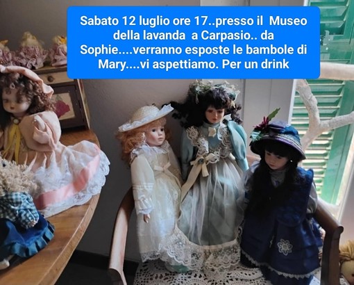 Incanto di Bambole Antiche al Museo della Lavanda di Carpasio Incanto di Bambole Antiche al Museo della Lavanda di Carpasio
