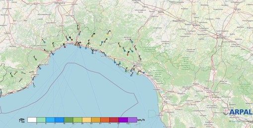 Nell’immagine la mappa che “fotografa” la situazione di venti in Liguria alle ore 11.30 tratta omirl.regione.liguria.it