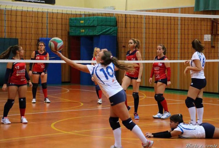 Pallavolo: Bordivolley sconfitta ad Imperia la formazione under 16 Femminile Pallavolo: Bordivolley sconfitta ad Imperia la formazione under 16 Femminile