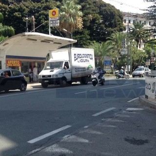 Sanremo: riapre alla Foce il benzinaio della 'Oil Italia', ma da Palazzo Bellevue nessun dietrofront sul progetto della rotonda