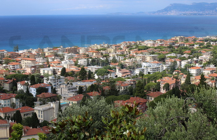 Bordighera: nasce la Società Italiana di Centenari Longevi ed Esemplari, prima al mondo con il secondo incontro internazionale dei 'Centenari in Salute' Bordighera: nasce la Società Italiana di Centenari Longevi ed Esemplari, prima al mondo con il secondo incontro internazionale dei 'Centenari in Salute'