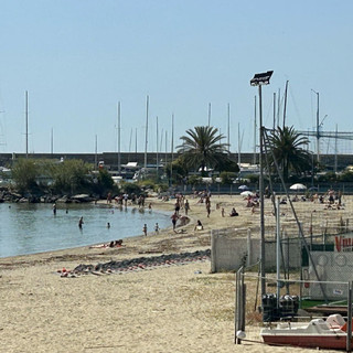 Balneazione vietata a Sanremo, il TAR dichiara improcedibili i ricorsi degli stabilimenti balneari di corso Trento Trieste