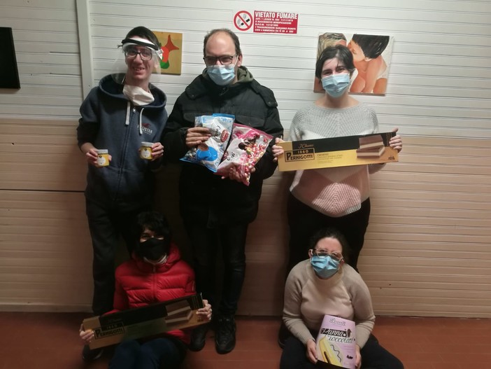 Ventimiglia, grande successo per il banchetto di 'Rallyterapia' a favore dei progetti di solidarietà della Spes Ventimiglia, grande successo per il banchetto di 'Rallyterapia' a favore dei progetti di solidarietà della Spes
