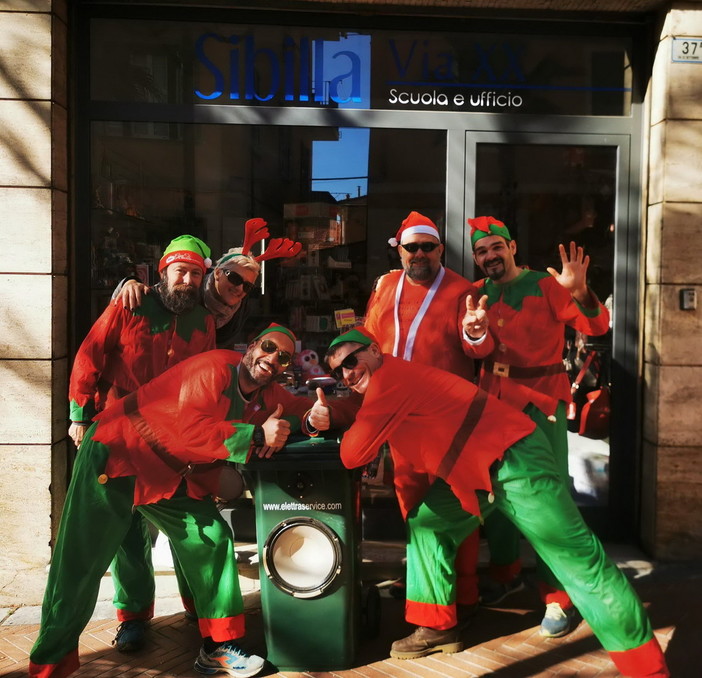 Imperia: sabato prossimo, Babbo Carnevale e i suoi elfi al Grande Carnevale di Borgo Fondura Imperia: sabato prossimo, Babbo Carnevale e i suoi elfi al Grande Carnevale di Borgo Fondura