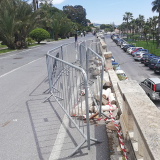 Sanremo: balaustra crollata nella passeggiata Trento Trieste, un cittadino chiede immediati interventi