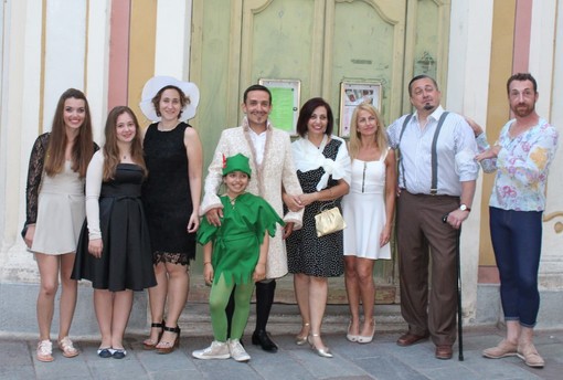 Bordighera: questa sera debutto Cittadino per lo spettacolo teatrale itinerante gratuito  “Cant...attori” della Nuova Compagnia Teatrale