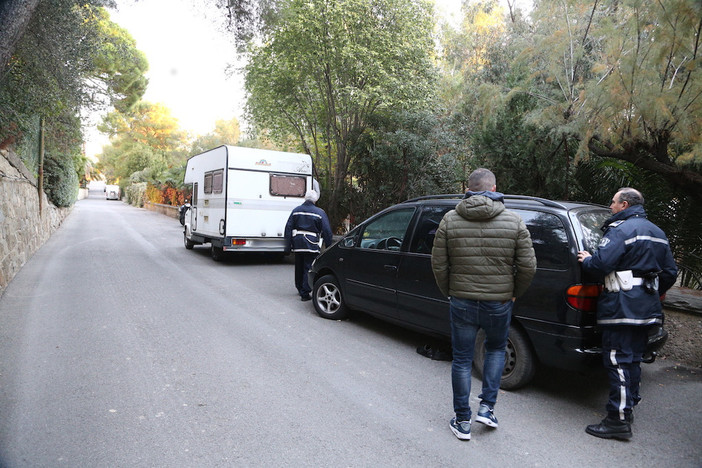 Sanremo: blitz anti clochard-questuanti, trovati stranieri che avevano lasciato l'Italia per poi rientrare rapidamente nella città dei fiori