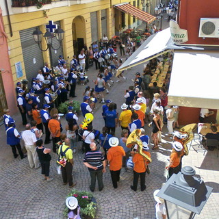 Ventimiglia: via le tasse di occupazione suolo pubblico per i commercianti di via Hanbury e via Ruffini Ventimiglia: via le tasse di occupazione suolo pubblico per i commercianti di via Hanbury e via Ruffini