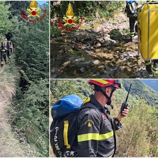 Molini di Triora, biker si ferisce in una zona impervia: si alza in volo l'elisoccorso (Foto) Molini di Triora, biker si ferisce in una zona impervia: si alza in volo l'elisoccorso (Foto)