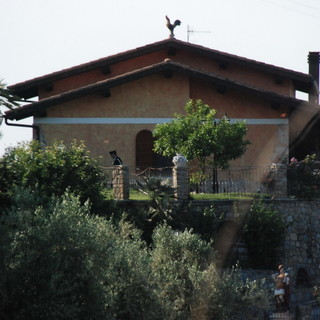 Bordighera: assistenza scolastica e sociale ai figli della famiglia Pellegrino
