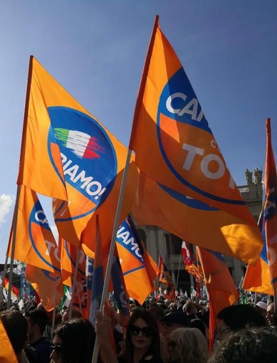 "Cambiamo con Toti!", nel weekend la campagna di tesseramento a Sanremo e Diano Marina