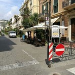 Gran Burraco a Bordighera, corso Italia si trasforma in un grande tavolo da gioco Gran Burraco a Bordighera, corso Italia si trasforma in un grande tavolo da gioco