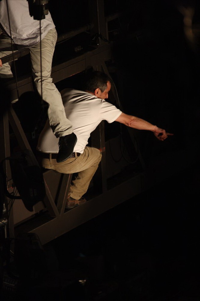 Blitz di martedì sera all'Ariston di Sanremo: ci scrive la figlia di due degli 800 senza stipendio a Napoli