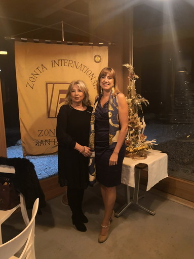 Cena degli Auguri dello Zonta Club Sanremo... aspettando il grande evento natalizio Cena degli Auguri dello Zonta Club Sanremo... aspettando il grande evento natalizio