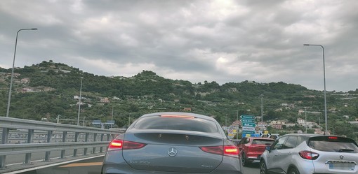 Incidente in autostrada, coda di tre chilometri tra Bordighera e Ventimiglia