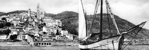 Sopra queste mura si muove il firmamento... ecco Cervo vista poeticamente da Luigi Diego Elena Sopra queste mura si muove il firmamento... ecco Cervo vista poeticamente da Luigi Diego Elena